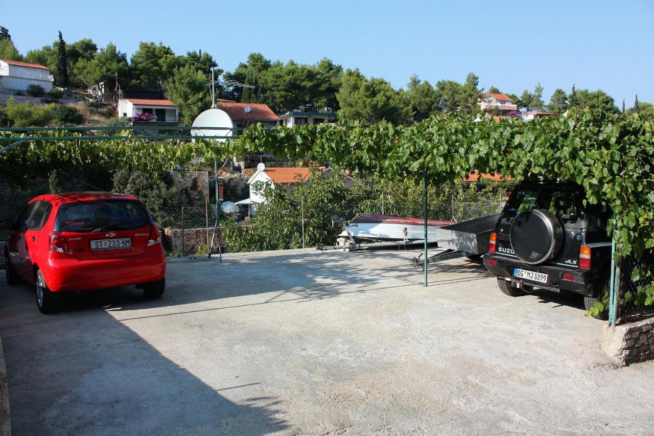 Apartments By The Sea Basina, Hvar - 116 Vrboska Exterior foto